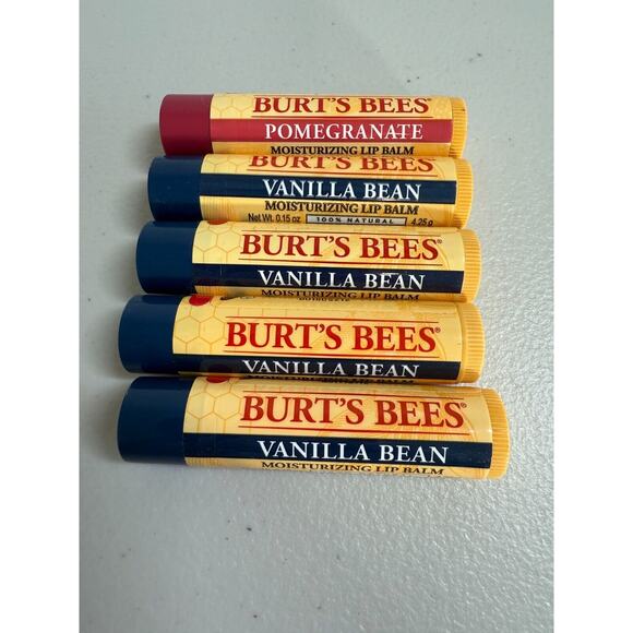 Burts Bees Moisturizing Lip Balm 0.15 oz Vanilla Bean Pomegranate Lot of 5 - Picture 1 of 2